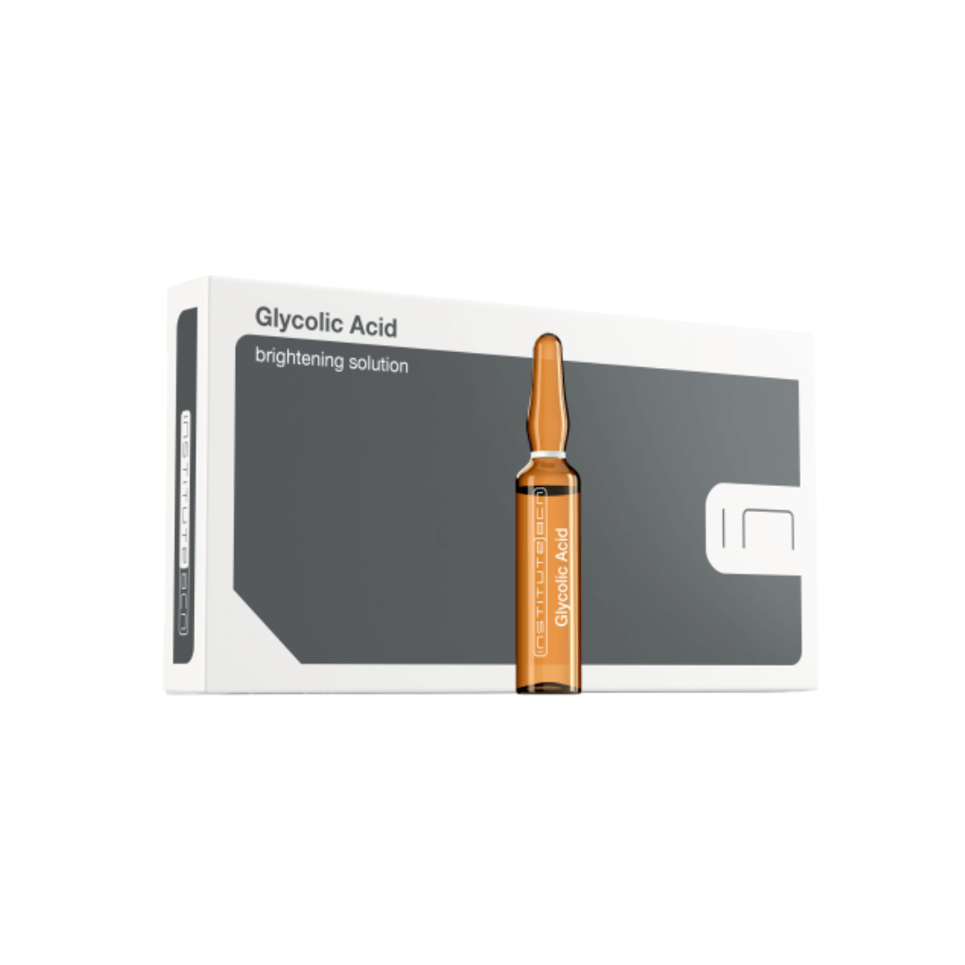 Box of BCN Glycolic Acid ampoules, 10 x 2ml, brightening solution for rejuvenated skin.