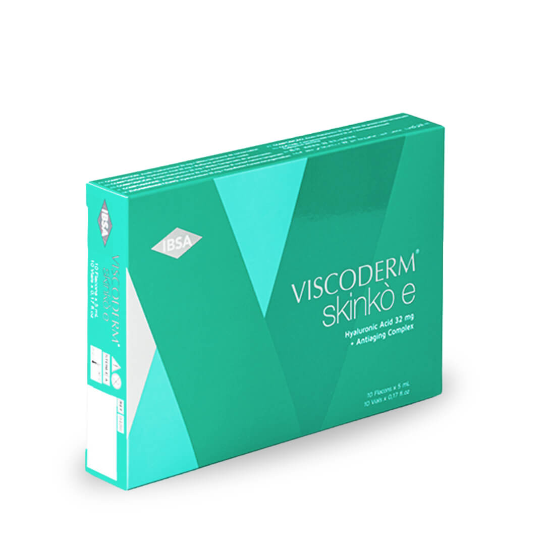 Viscoderm Skinko E anti-aging formulation box containing hyaluronic acid and vitamins.